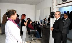 İl Milli Eğitim Müdürü Aydın, Halk Eğitim Merkezi'ndeki çalışmaları inceledi