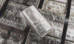 Altın fırladı, gümüş fiyatları patlama yaptı: İşte son dakika gümüş gram fiyatı