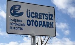 Eskişehir’e nefes aldıran hamle: Ücretsiz otopark hizmete girdi!
