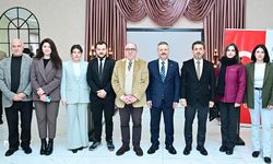 Vali Aksoy'dan Eskişehir basınına duygusal veda