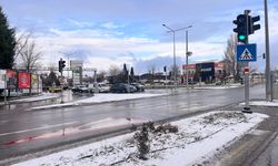 Eskişehir’de kar yağdı: Her yer beyaza boyandı!