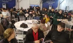 Eskişehirliler iftar çadırlarına akın akın gidiyor!