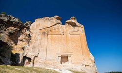 Eskişehir'de kayalardaki 3000 yıllık gizem