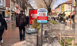 Çarşı merkezinde “Tertemiz Eskişehir” uyarısı dikkat çekti