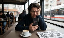 Eskişehir'de uzmanı uyardı:  Sosyal ilişkileri ve uyku düzenini tehdit ediyor