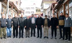 Eskişehir'in Sivrihisar ilçesinde avcılar sandık başına gitti