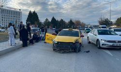 Eskişehir çevreyolunda zincirleme kaza : 3 kişi yaralandı!