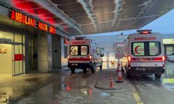 Eskişehir'de ocakta unutulan yemek anne ve 2 oğlunu hastanelik etti