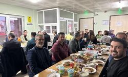 Yaşar Bildirici, Beylikova’da hastane personeliyle iftar yaptı