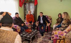 Vali Sözer'den şehit ailesine bayram ziyareti