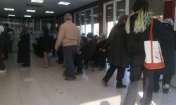 Eskişehir'de kart yoğunluğu: 2 TL vermek istemeyen oraya koştu