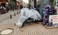 Eskişehir'de yağış esnafı hazırlıksız yakalamadı