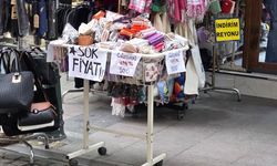 Eskişehir'de rengarenk indirimli cüzdanlara yoğun ilgi