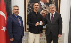 Ahmet Orhun Durmuş basın kartı sahibi oldu