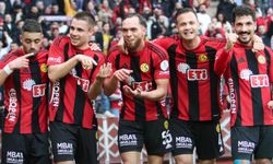 Eskişehirspor Kütahyaspor karşısında gol oldu yağdı