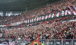 Eskişehirspor tribünleri Türkiye'yi salladı!