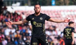 Eskişehirspor'un gol makinası atmaya devam ediyor