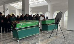 Sincan’daki aile faciasında hayatını kaybeden anne ve kızı toprağa verildi