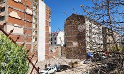 İbrahim Karaoğlanoğlu Caddesi’nde yıkım çalışmaları tamamlandı