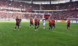 Yarınki maçta tribünler dolmalı