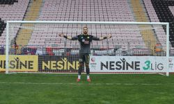 Eskişehirspor'da Bora kalede güven veriyor