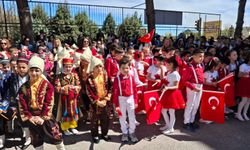 Şeker İlkokulu'nda muhteşem 23 Nisan coşkusu