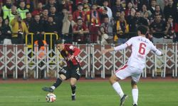 Sağ bek Murat skora katkı sundu