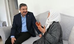 Vali Yılmaz’dan Tepebaşı’nda bayram ziyareti