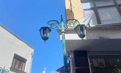 Hamamyolu’nda aydınlatma direklerinde yıpranma dikkat çekti