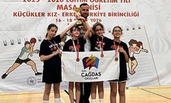 Özel Çağdaş Okulları Türkiye üçüncüsü oldu