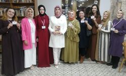 “Madam Müteferrika’nın Masası” okurlarıyla buluştu