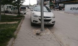 Eskişehir'de hastane önünde kaldırım işgali
