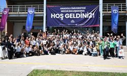 Anadolu Üniversitesi mezunlarından anlamlı buluşma