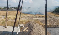 Eskişehir’de korkutan yangın: Alevler YHT hattına kadar dayandı!