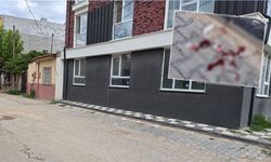Eskişehir'de cadde ortasında dehşet: 16 yaşındaki çocuk bıçaklandı