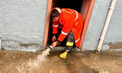 Eskişehir'de su baskını: Ekipler gece boyunca seferber oldu