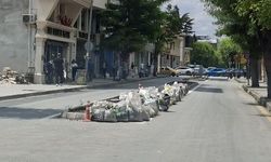Eskişehir Kıbrıs Şehitleri'nde boydan boya çuval