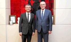 Başkan Kurt: Seçilmiş mecliste, atanmış partide!