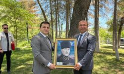 Seyitgazi’de kaymakama anlamlı veda