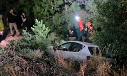 Kütahya'da trafik kazası: 10 metrelik uçuruma yuvarlandı!