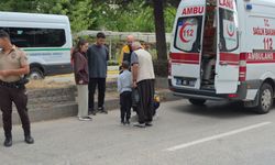 Eskişehir'de yaya geçidinde korkutan kaza: Torunuyla hastanelik oldu