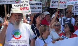 Eskişehir'de eylemde gergin anlar: Jale Nur Süllü protesto edildi!