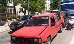 Eskişehir'de ışıklarda zincirleme kaza: 6 araç birbirine girdi