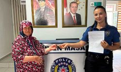 Eskişehir'de örnek davranış: Bulduğu altın bileziği polise teslim etti