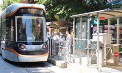 Eskişehir'de ulaşıma büyük kolaylık: Tramvay duraklarında yeni dönem