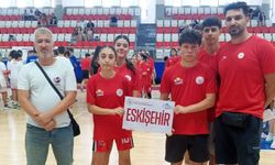 Eskişehirli basketbolcular Aydın’da mücadele etti