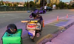 Eskişehir'de köpek saldırısından kaça kurye otomobile çarptı