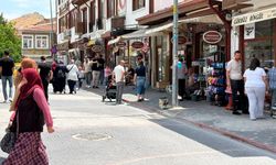 Festivalin son gününde yoğun katılım: İlçe merkezi hareketlendi