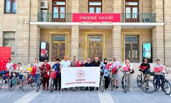 Bisikletçiler 15 Temmuz için pedalladı