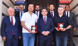 Çalışkan'dan 90+3 ekibine tebrik plaketi